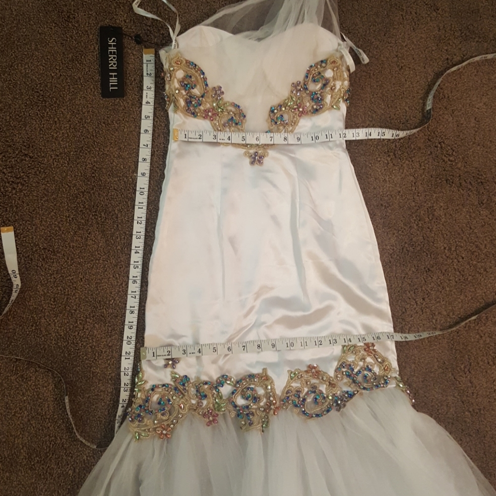 Sherri Hill formal evening gowns - Picture 8 of 8